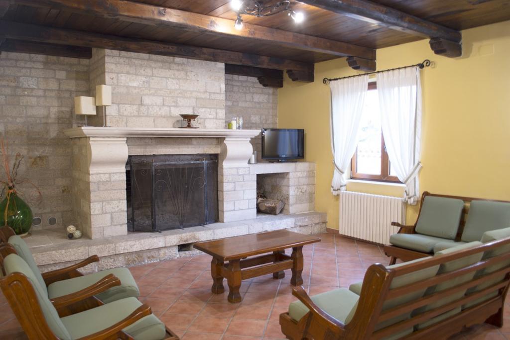 Hôtel Agriturismo Macchiacupa à Ariano Irpino Extérieur photo